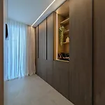 توك لارنكا