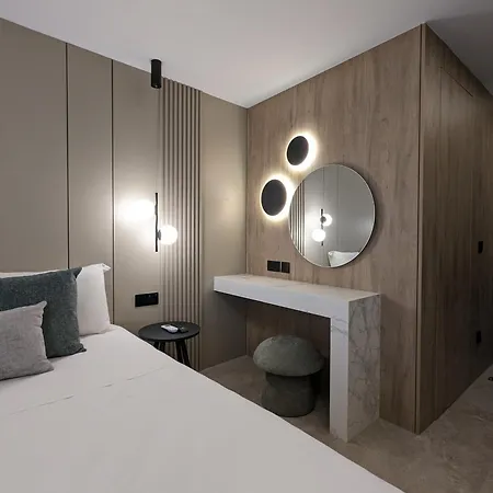 Tuck Aparthotel Larnaca