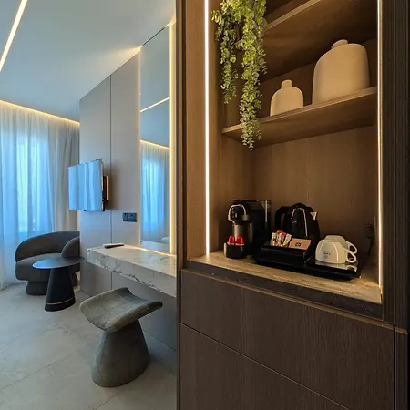 Tuck Apartahotel 4*