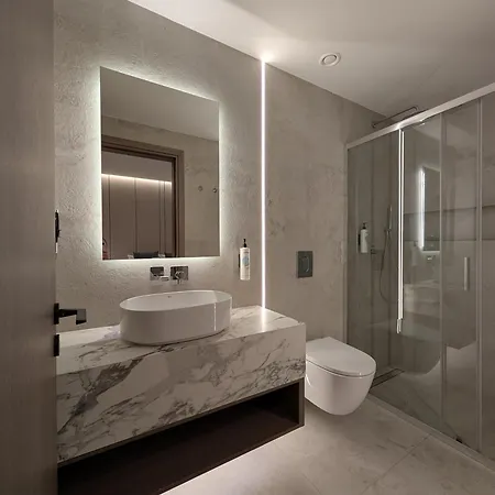 Tuck Apartahotel