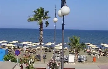 Tuck Hotel apartamentowy