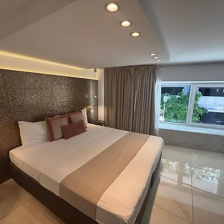 터크 인 아파트호텔 4*